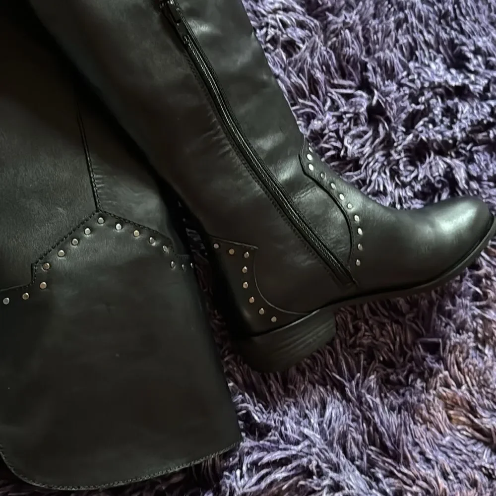 Aerosols West Side leather studded boots
